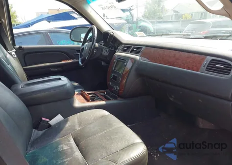 2008 Chevrolet Avalanche 1500 Ltz z USA, uszkodzony, nr VIN 3GNFK12398G254094